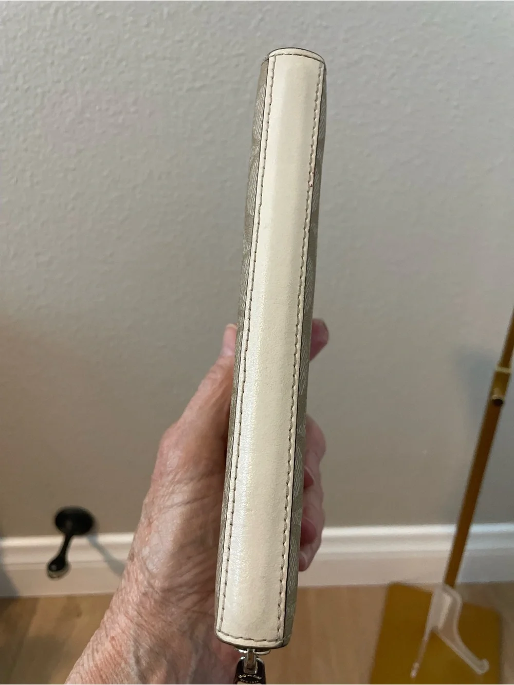 Coach beautiful signature